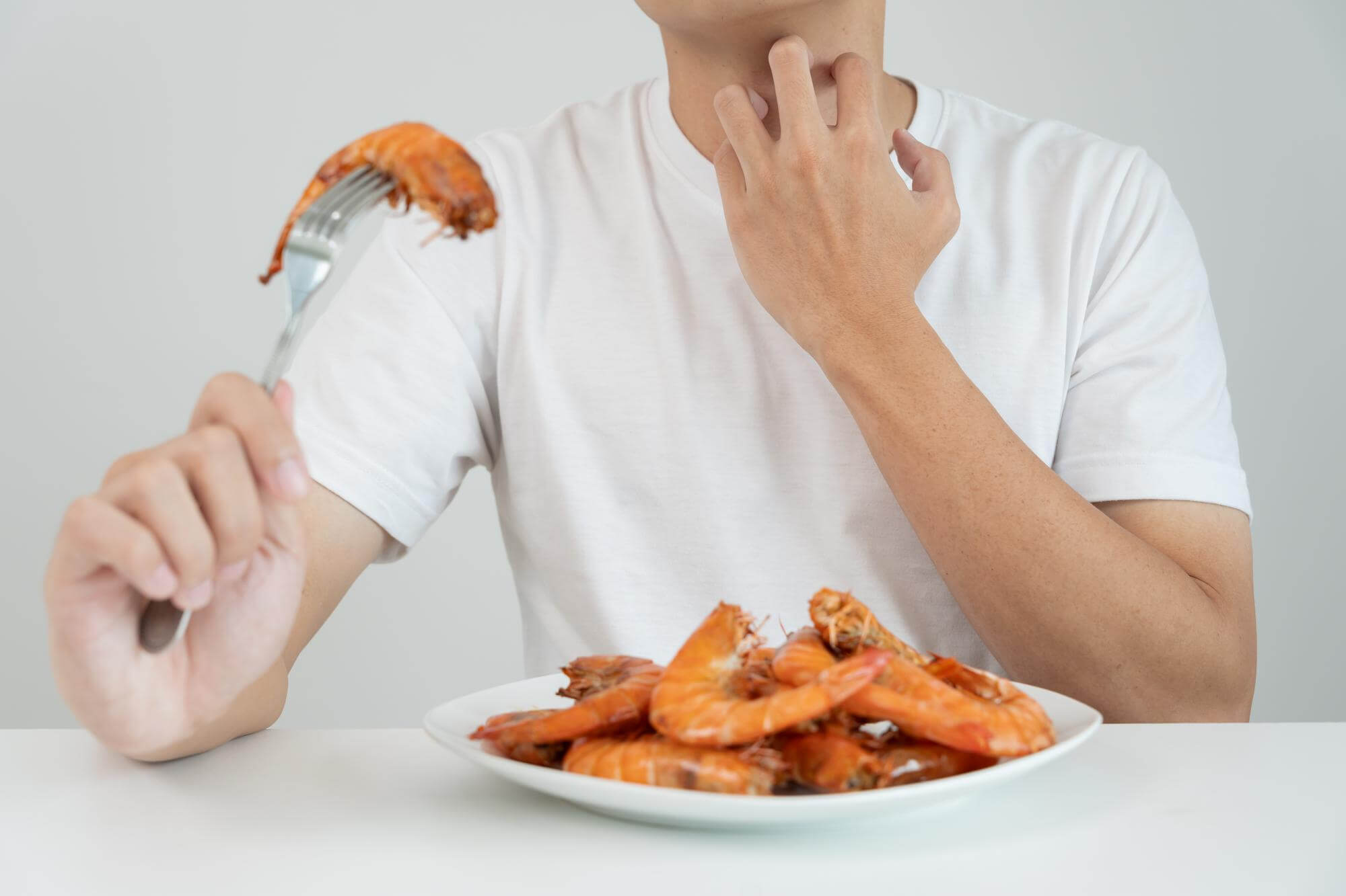 shrimp allergy symptoms